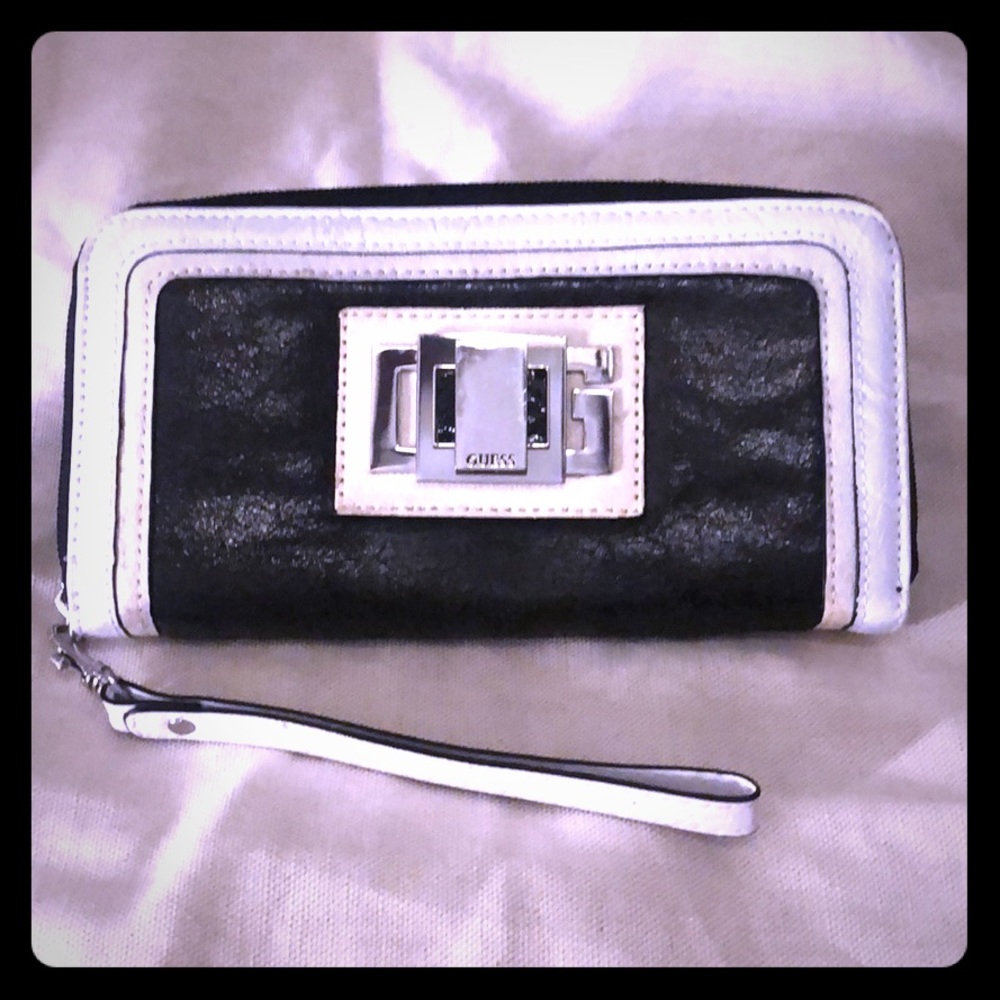 Guess Long Wallet.
